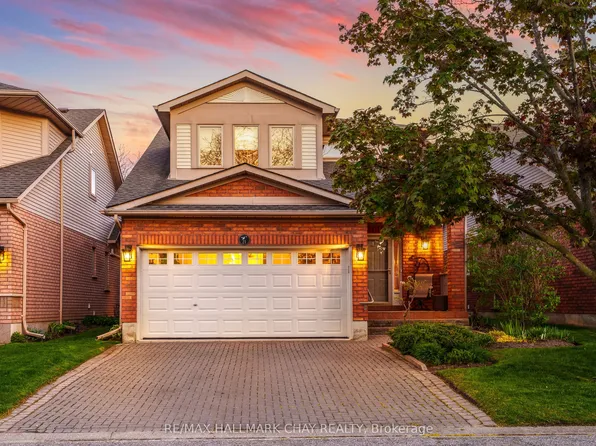 21 Briar Gate Way, New Tecumseth, ON L9R 2A7