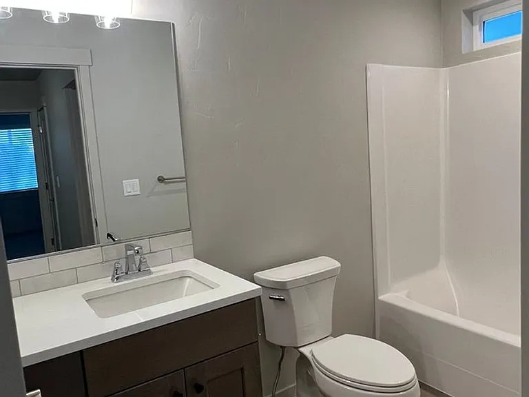 2519 NW Spruce Cone Ln — Photo 6