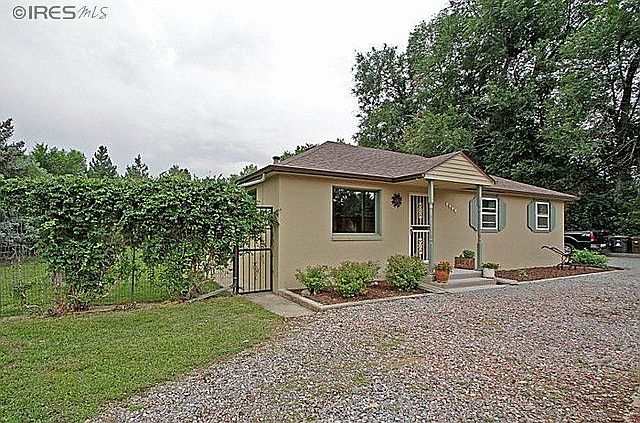 2nd image of 1812 Iris Ave