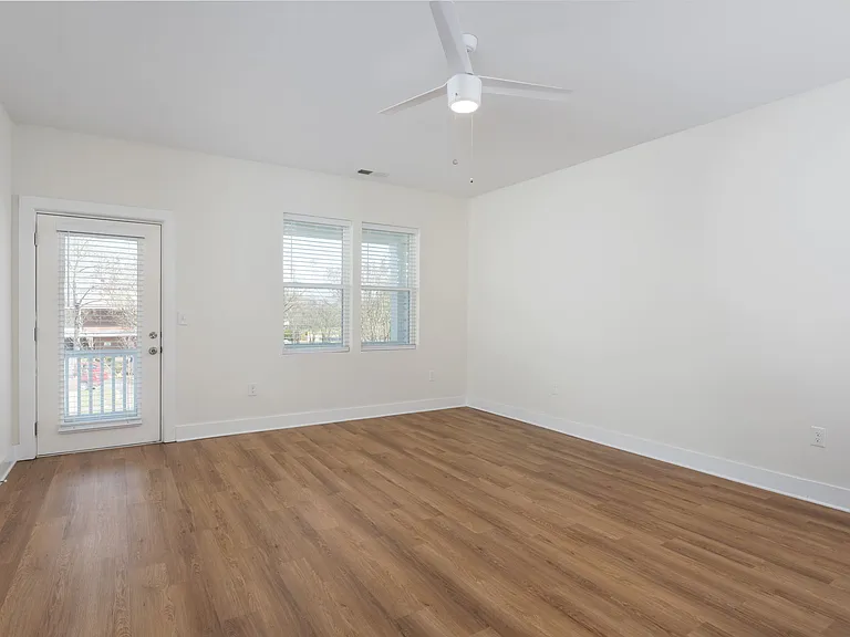 816 Nixon St #D — Photo 8