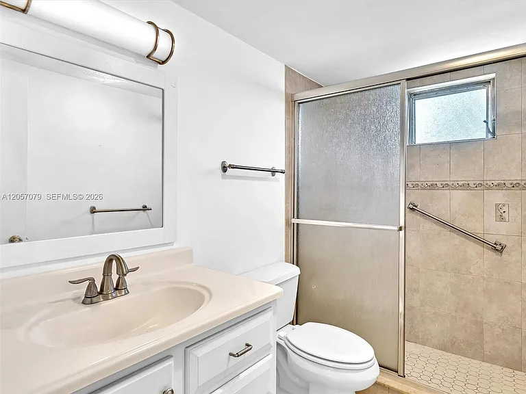 3600 NE 170th St #211 — Photo 16