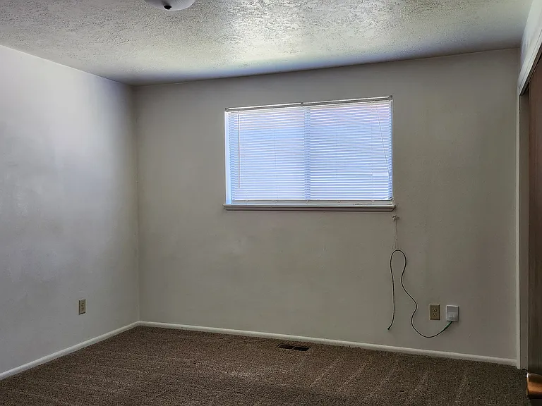 4852 N Sunderland Dr — Photo 14