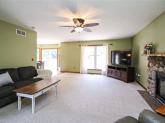 2nd image of 180 Gary Dr
