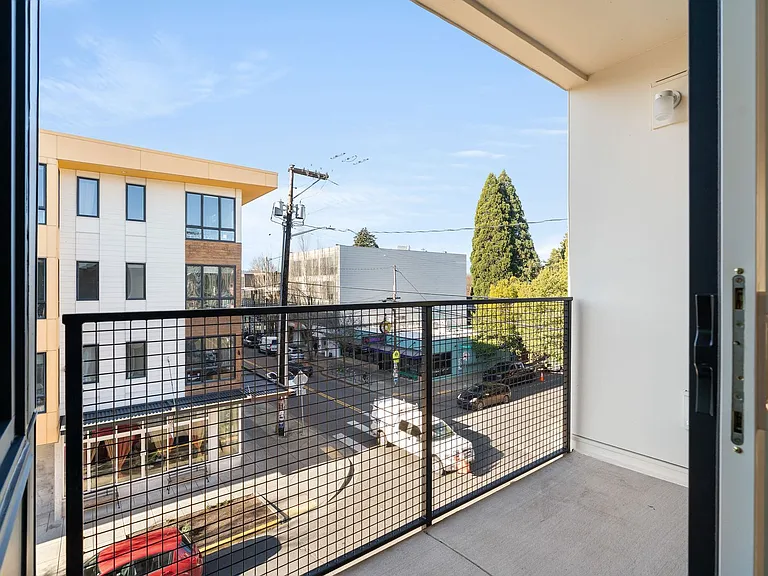 2508 SE 32nd Ave — Photo 17