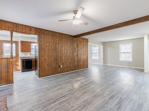 5th image of 3621 Shoreham Dr