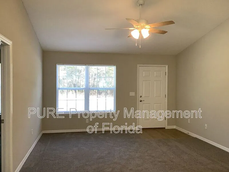 3 bed, 2.0 bath, 1174 sqft, $1,495 — Photo 4