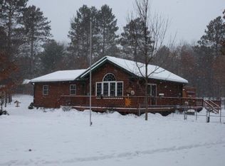 8832 W Lundy Ln, Woodruff, WI 54568