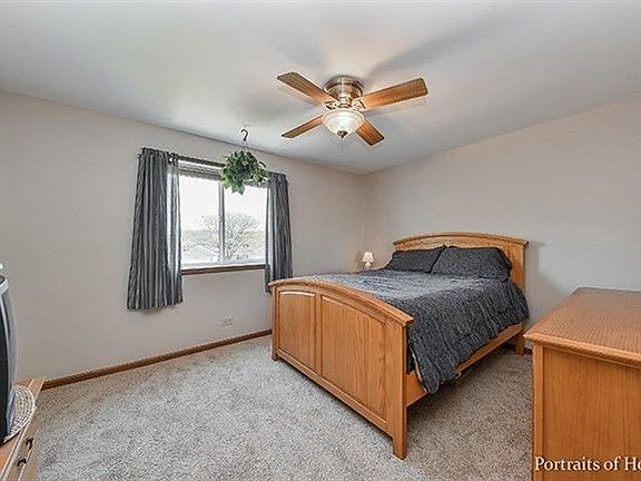 3rd image of 2674 Stanton Ct S
