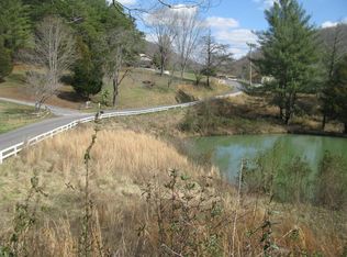 372 Valentine Branch Rd, Cannon, KY 40923