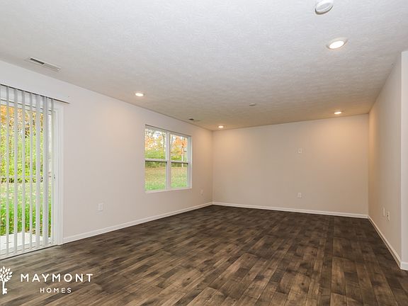 5th image of 2233 Woodson Dr