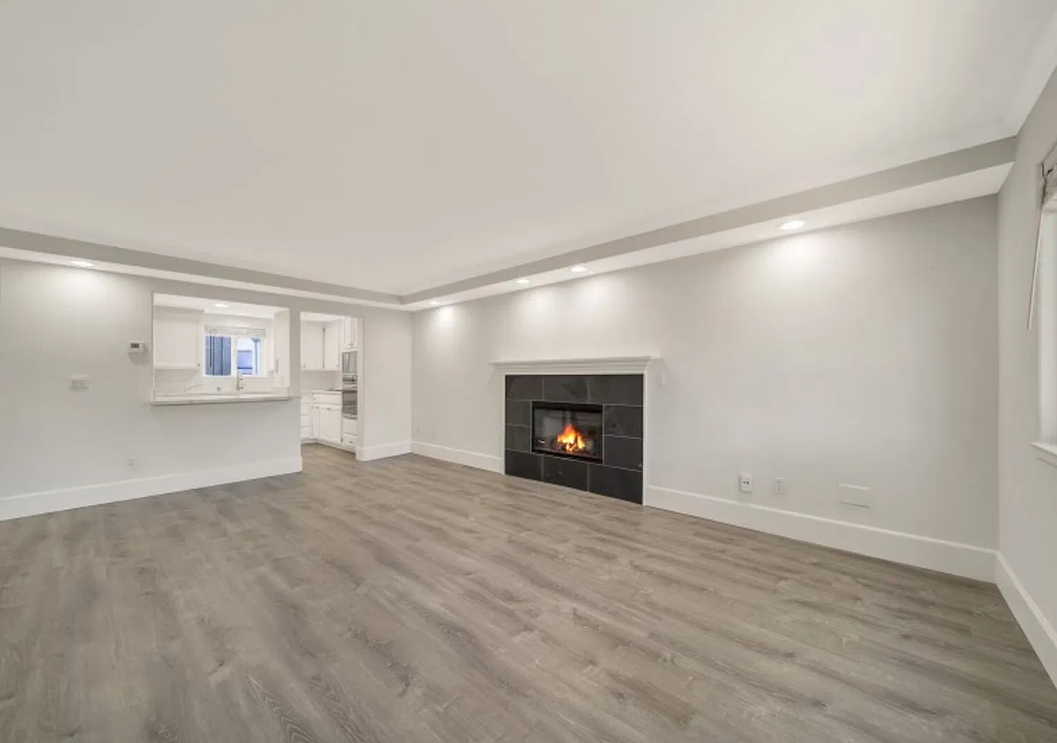 Wonderful Home with a Boat Slip and a Community Doc! — Photo 3