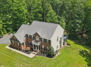 1340 Mountain View Rd, Stafford, VA 22554