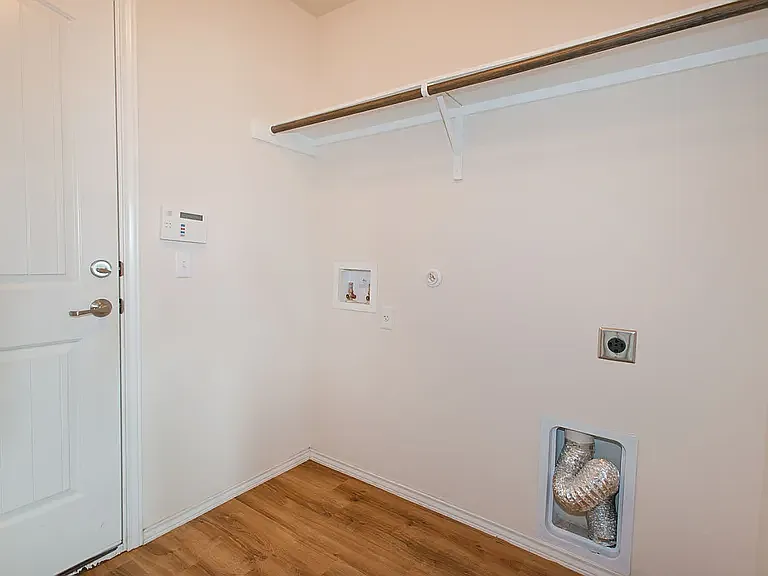 6917 Crestone Rd — Photo 11