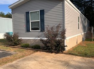 129 Cambridge Ct, Hampton, GA 30228