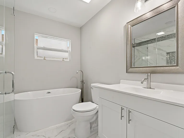 3810 S Randall St #B — Photo 37