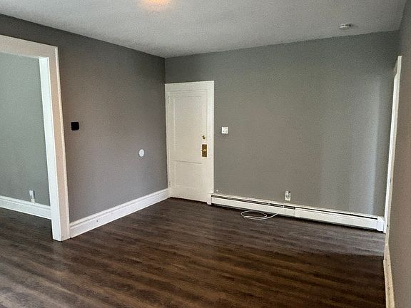 2nd image of 16 Harding Ter Floor 2