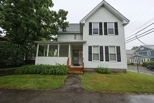 736 Maple St #2 Photo 1