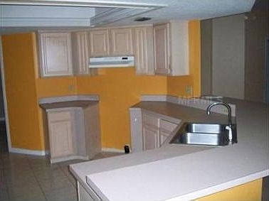 3rd image of 4423 White Oak Cir