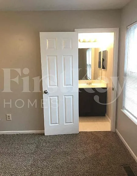 40 Sprucewood Ct — Photo 25