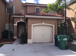 934 SW 147th Ct, Miami, FL 33194