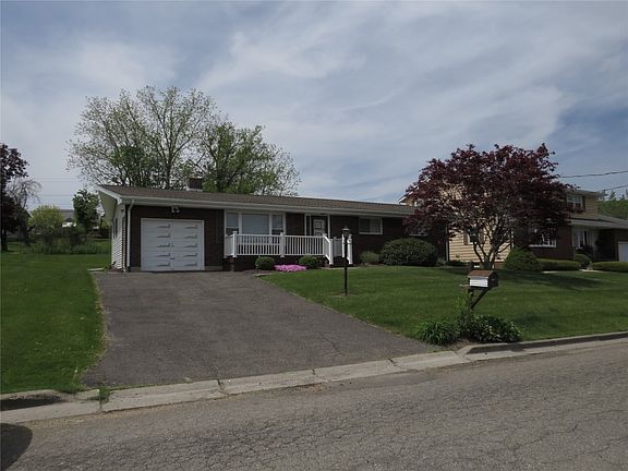 2nd image of 715 Odell Ave