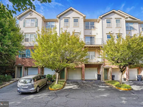 11882 Breton #10B, Reston, VA 20191