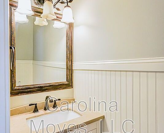 4th image of 113 Leatherton Way