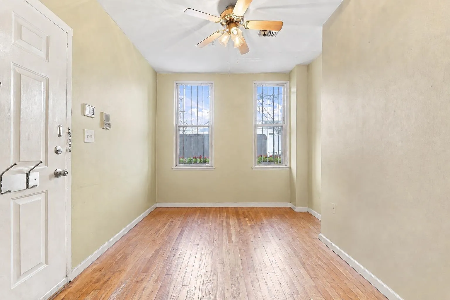 1 bed, 1.0 bath, 609 sqft, $3,250 — Photo 4