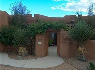 51 Sky Mountain Rd, Placitas, NM 87043