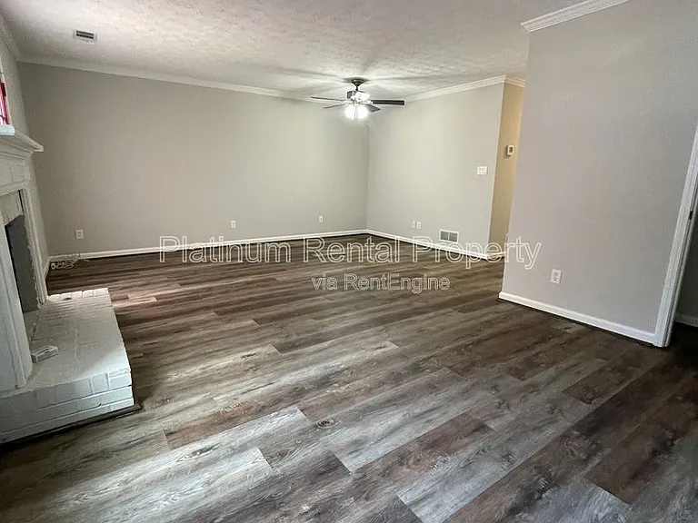 1125 Jamestowne Trl — Photo 31