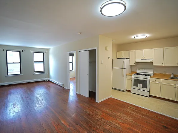 9918 Metropolitan Ave #2, Forest Hills, NY 11375