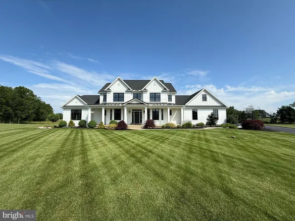 23 Blue Marlin Way, Mechanicsburg, PA 17050