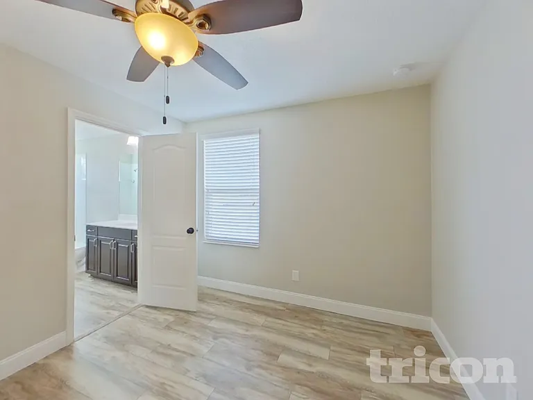 3925 Cottage Hill Ave — Photo 12