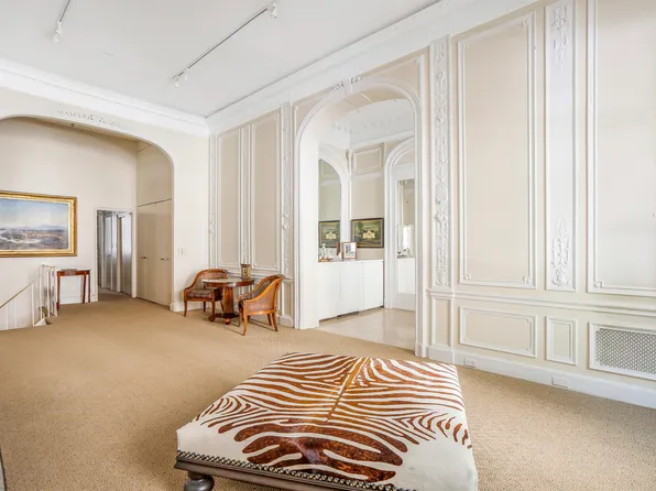 4 East 82nd Street image 23 of 25