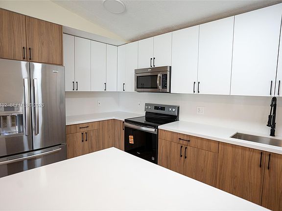 3rd image of 8915 NW 26th Ct
