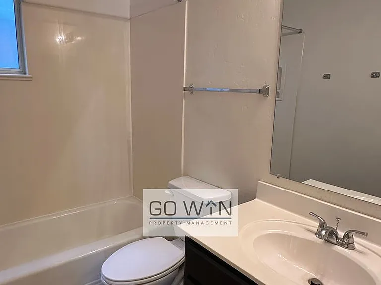 610 N 4th Ave — Photo 3