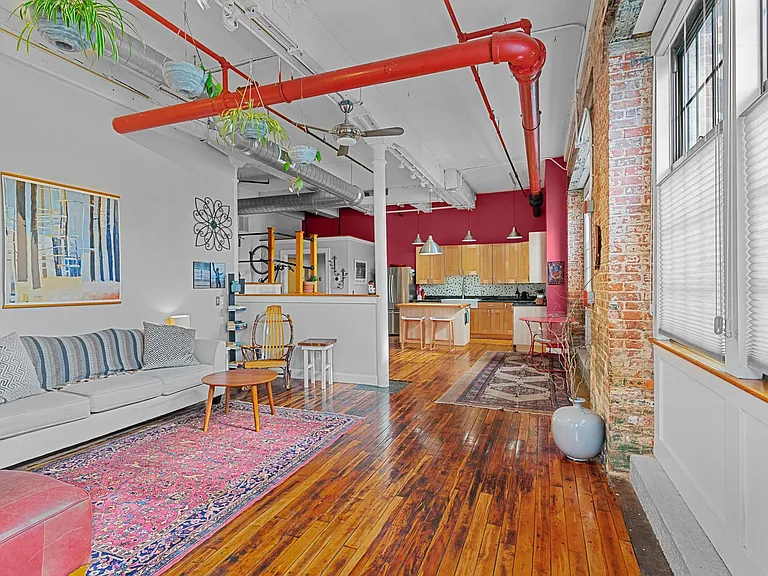 532 Kinsley Ave #110 — Photo 7