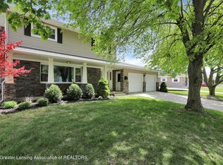 340 Donna Dr, Portland, MI 48875