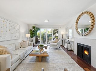 222 7th St Unit 202, Santa Monica, CA 90402