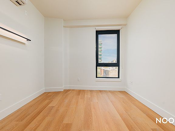 5th image of 130 Hope St APT 504