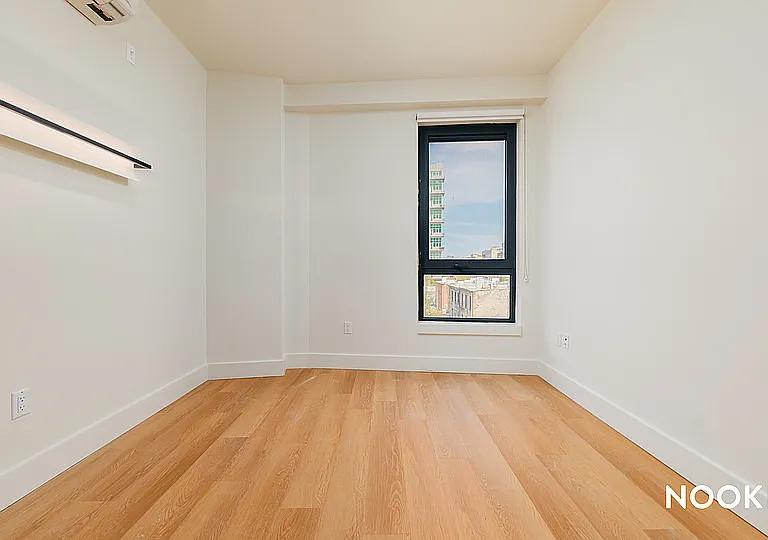130 Hope St #504 — Photo 5