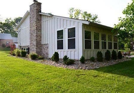 2nd image of 5472 Sir Lancelot Ln