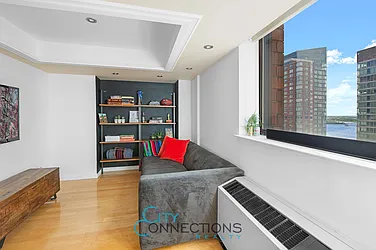 Rented by City Connections Realty