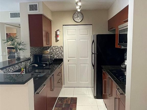 3rd image of 19701 E Country Club Dr #5205