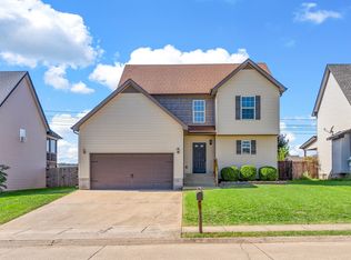 2318 Button Dr, Clarksville, TN 37040