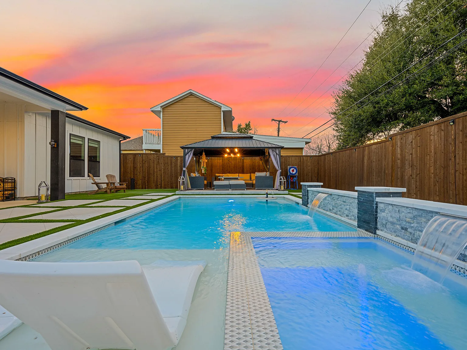 4 bed, 3433 sqft, $20,000 — Photo 2