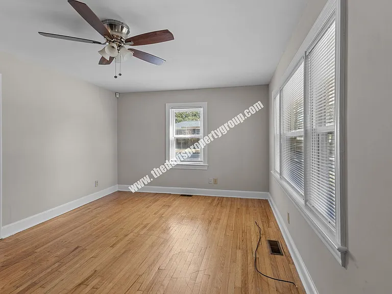 1200 Paul St — Photo 5