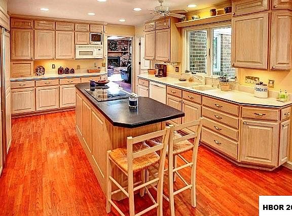 5th image of 206 Church Hill Dr