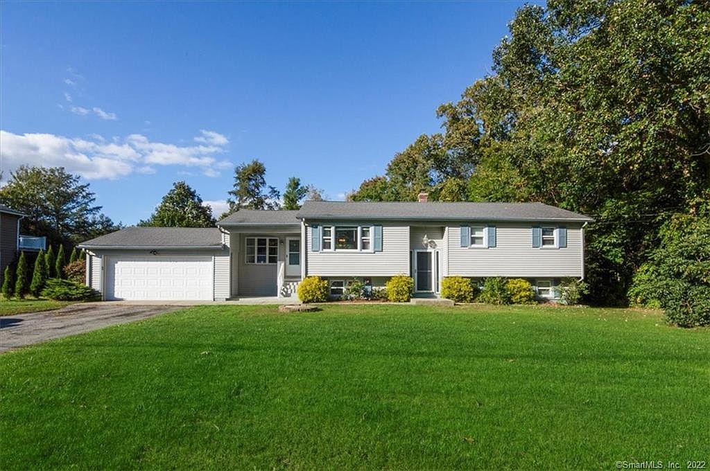 398 Moosup Pond Rd, Moosup, CT 06354 Zillow