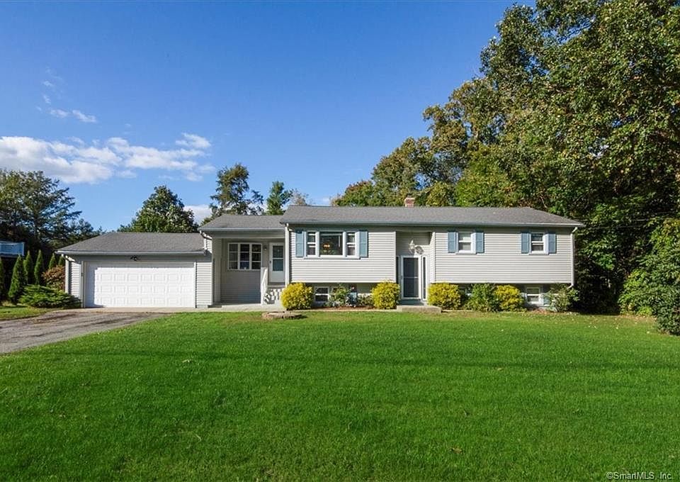 398 Moosup Pond Rd, Moosup, CT 06354 Zillow